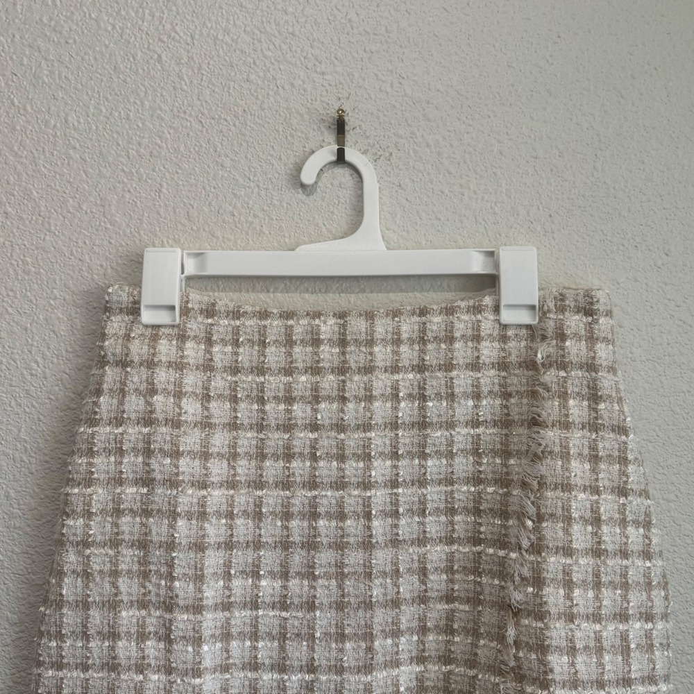 Lulus Tweed Plaid Mini Skirt Preppy Metallic Gold Fringe Faux Wrap Old Money - Picture 10 of 10